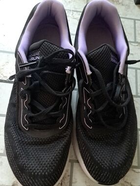 Skechers Go Run Women's Black and Lavender Running Shoes